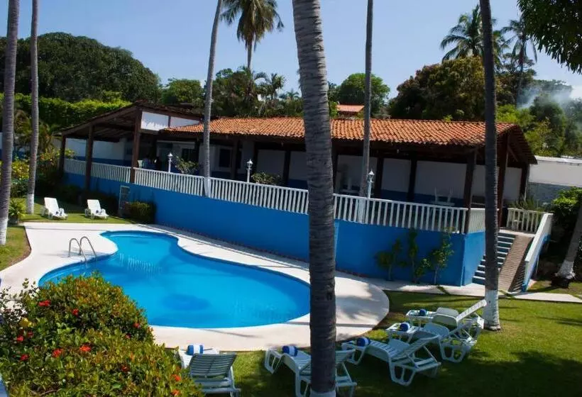בית מלון כפרי Coral Clubes Acapulco