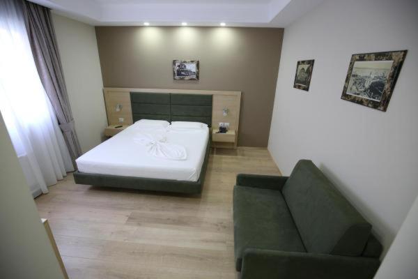 בית מלון כפרי Dyrrah