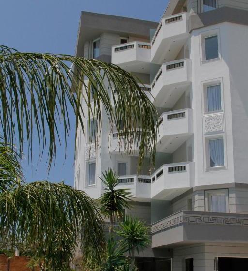 בית מלון כפרי Dyrrah