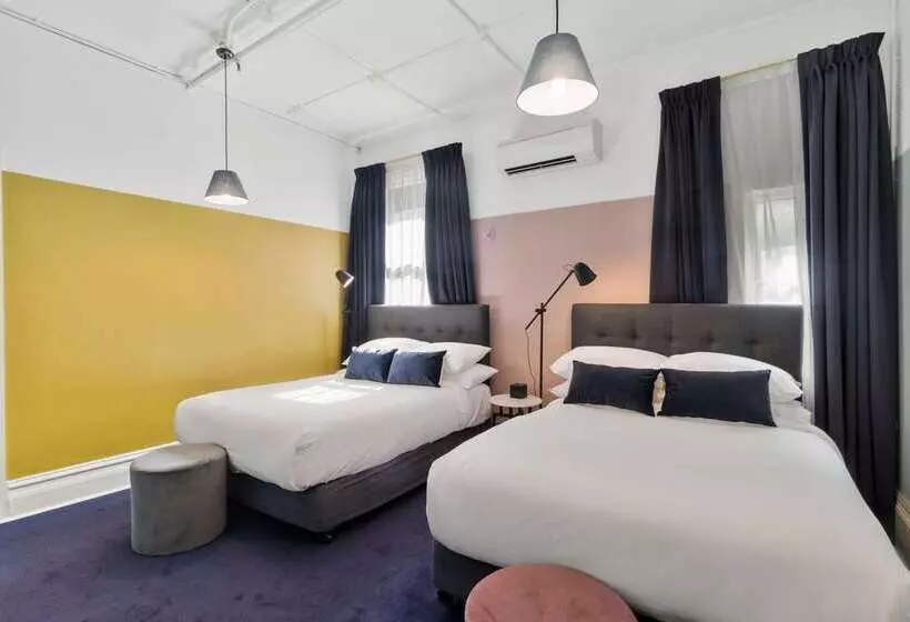 Harry, Ascend Hotel Collection