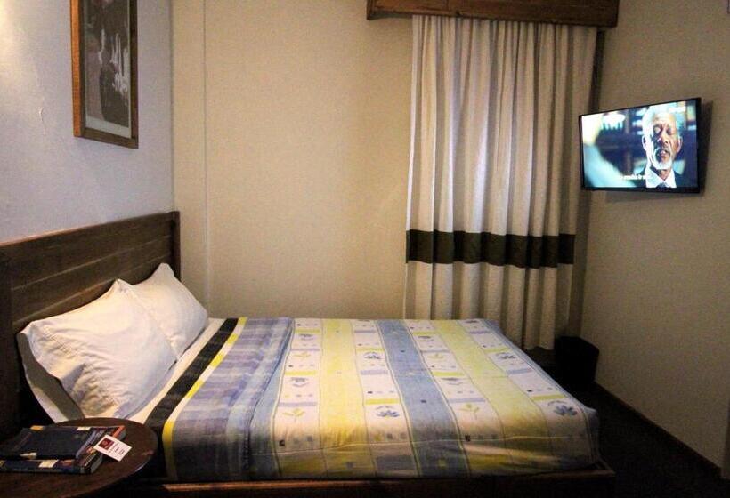 ホテル Hb Express