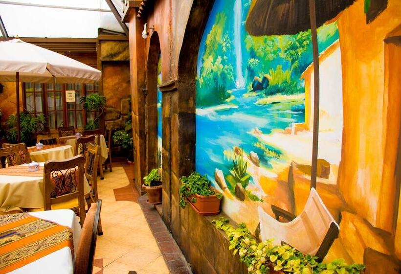 هتل Las Brisas Centro