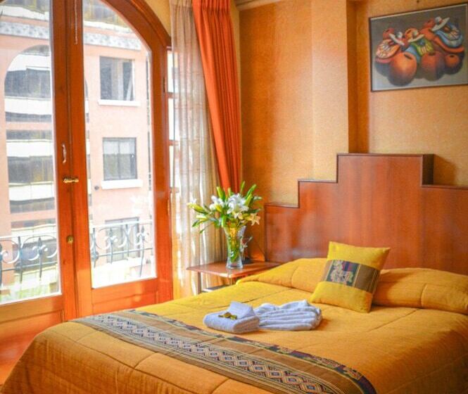 هتل Las Brisas Centro