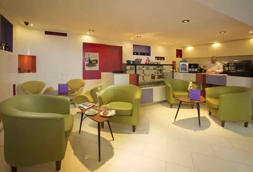 Отель Millennium Central Downtown