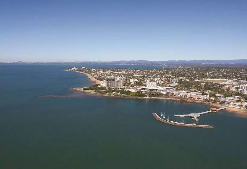 ホテル Oaks Redcliffe Mon Komo Suites