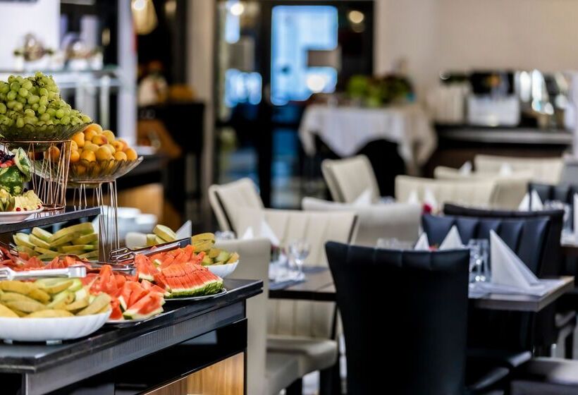 Prestige Deluxe Hotel Aquapark Club   All Inclusive