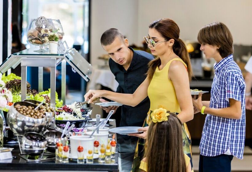 Prestige Deluxe Hotel Aquapark Club   All Inclusive