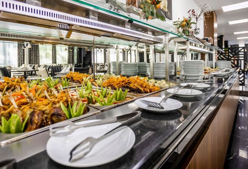 Prestige Deluxe Hotel Aquapark Club   All Inclusive