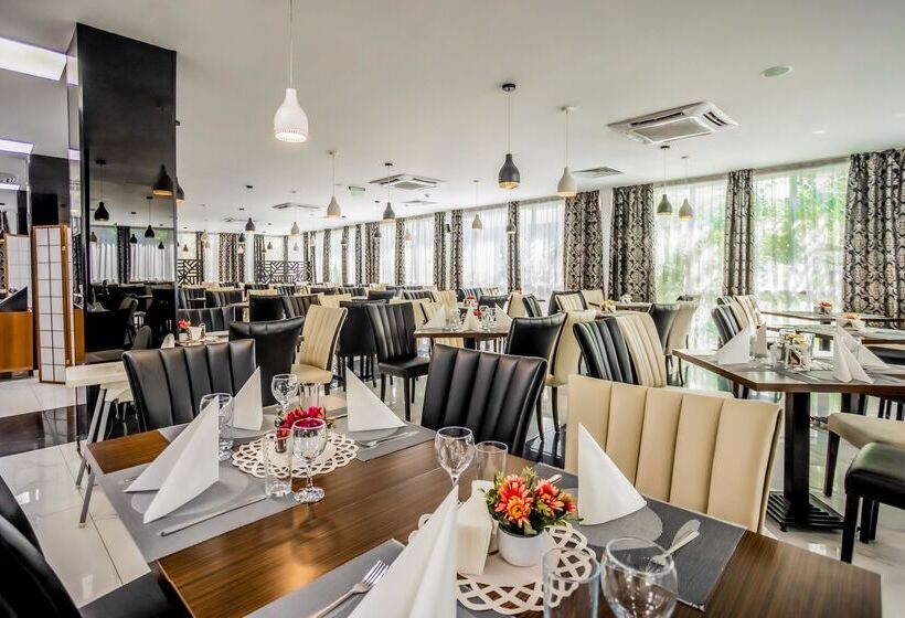 Prestige Deluxe Hotel Aquapark Club   All Inclusive