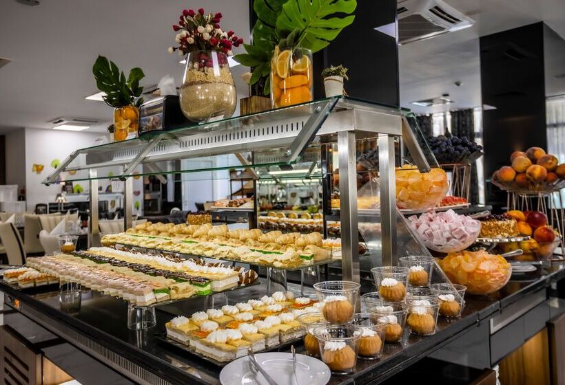 Prestige Deluxe Hotel Aquapark Club   All Inclusive