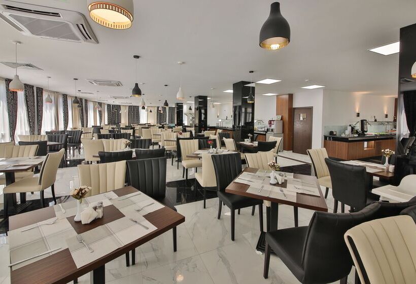 Prestige Deluxe Hotel Aquapark Club   All Inclusive