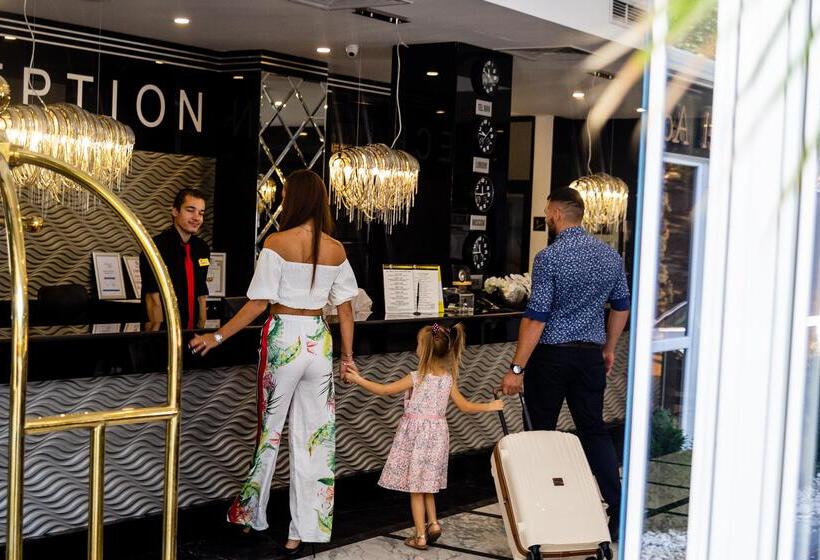 Prestige Deluxe Hotel Aquapark Club   All Inclusive