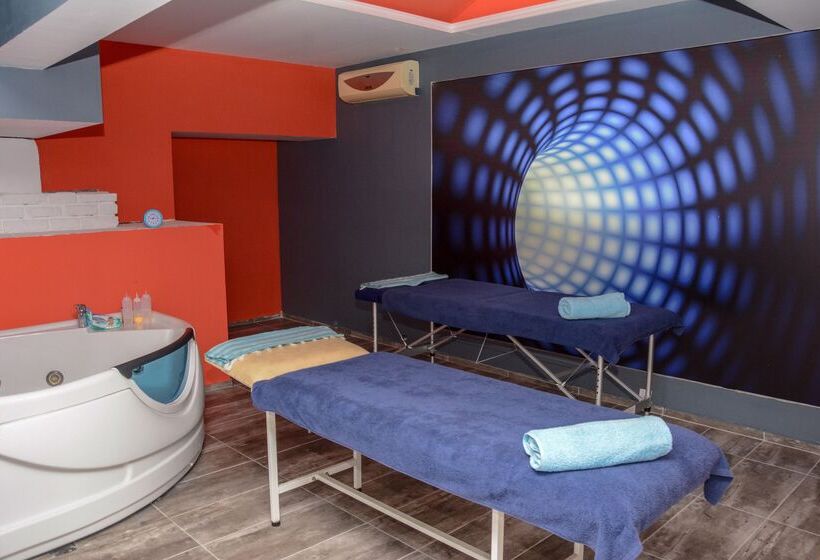 Prestige Deluxe Hotel Aquapark Club   All Inclusive