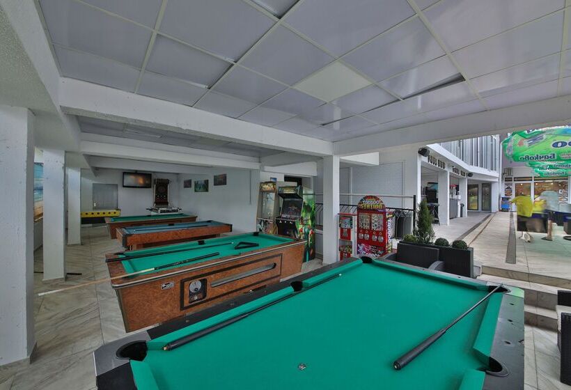 Prestige Deluxe Hotel Aquapark Club   All Inclusive