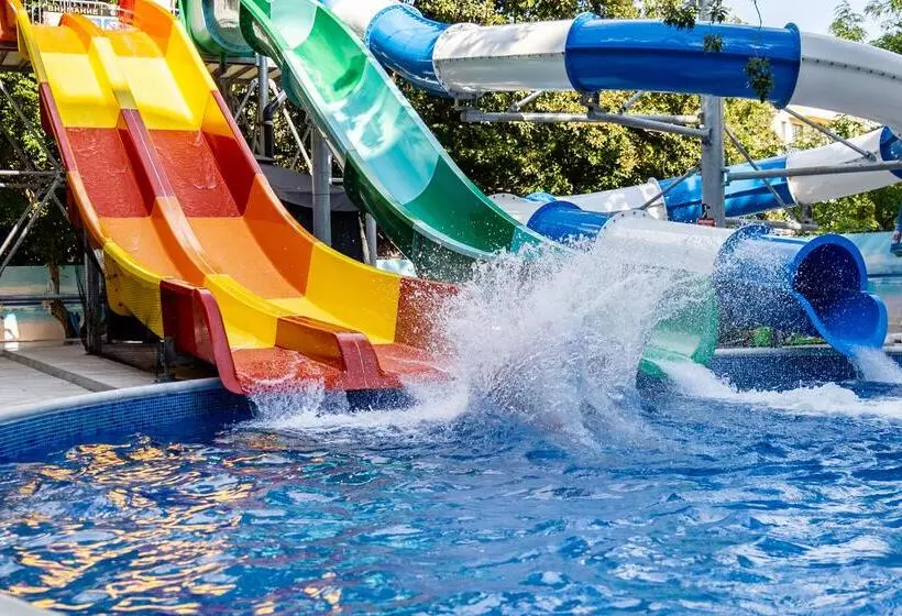 Prestige Deluxe Hotel Aquapark Club All Inclusive