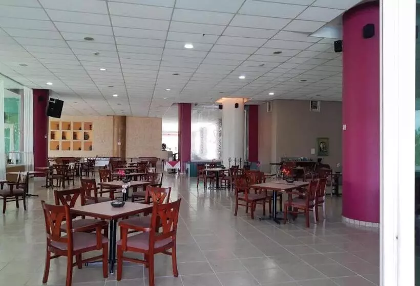 هتل Quinta Loriffe