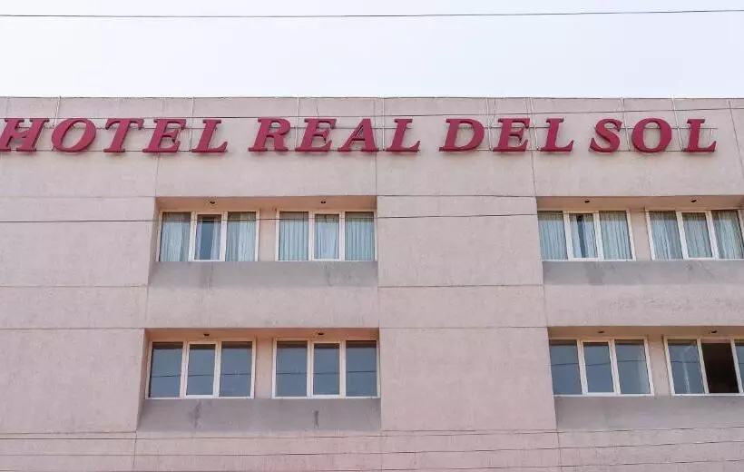 Отель Real Del Sol Zona Expo E Industrial