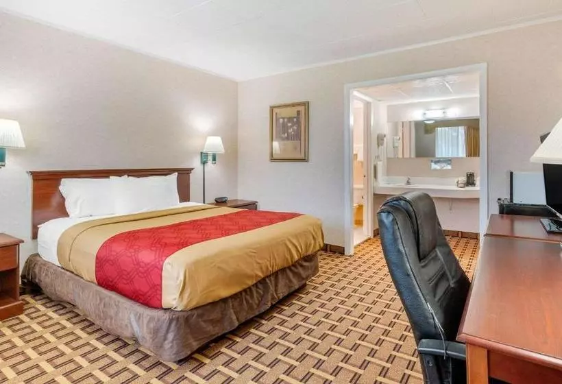 فندق Rodeway Inn Mystic