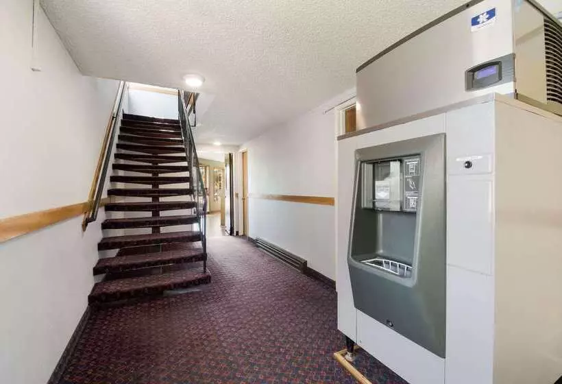 ホテル Rodeway Inn & Suites Hwy 217 & 26 W
