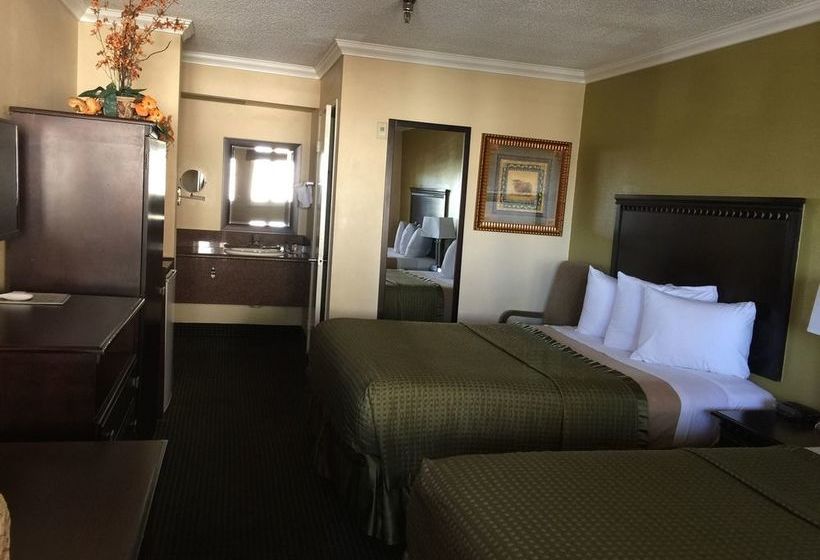 酒店 Travelodge By Wyndham Chatsworth