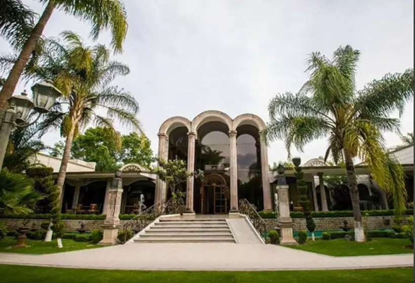 Отель Villa Florencia