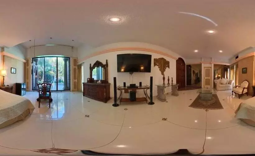 Отель Villa Florencia