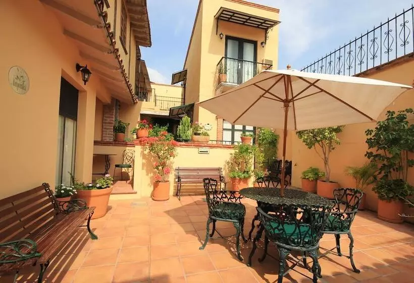 ホテル Villa Mirasol