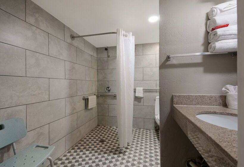 Surestay Plus Hotel By Best Western San Antonio North