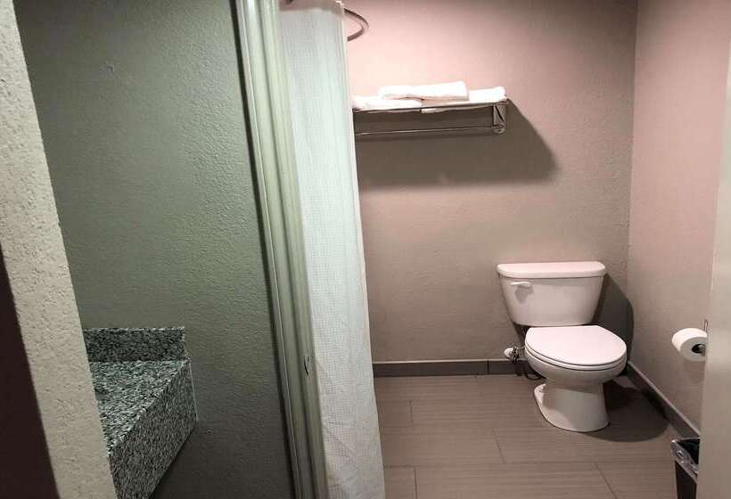 Surestay Plus Hotel By Best Western San Antonio North