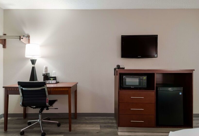 Surestay Plus Hotel By Best Western San Antonio North