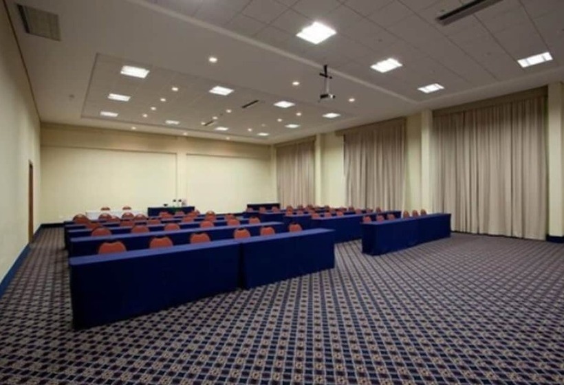 Tauá Hotel & Convention Atibaia