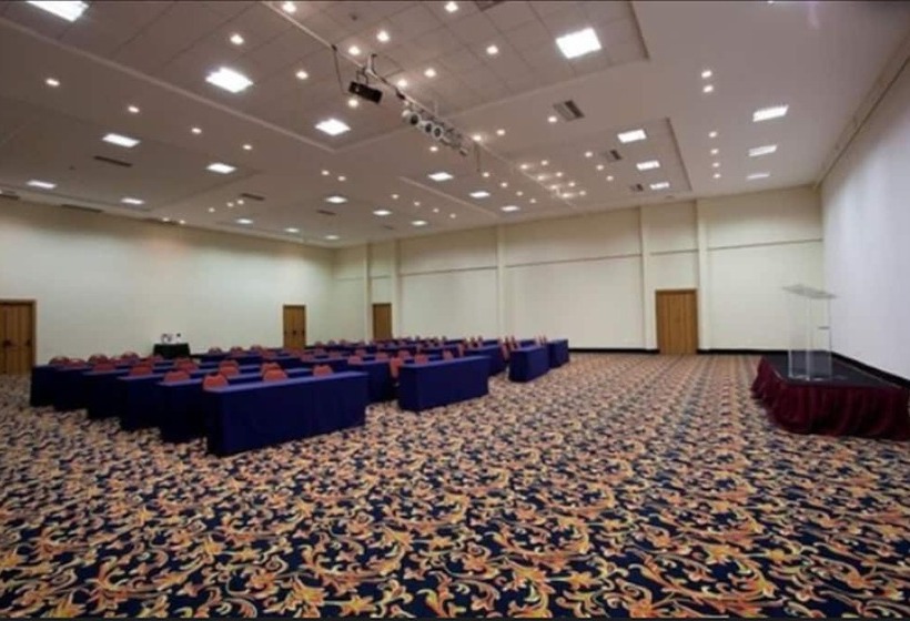 Tauá Hotel & Convention Atibaia