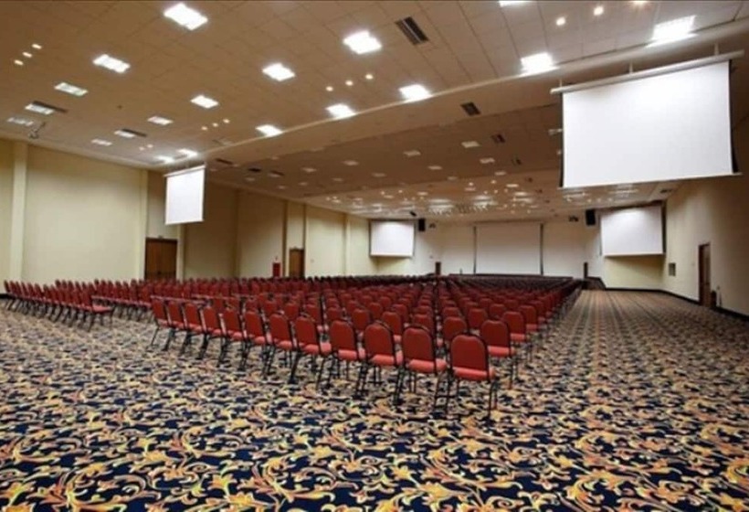 Tauá Hotel & Convention Atibaia