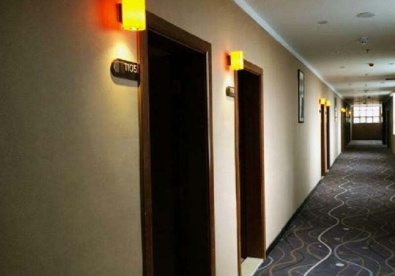 בית מלון כפרי 7 Days Premium Xingyi Airport Branch