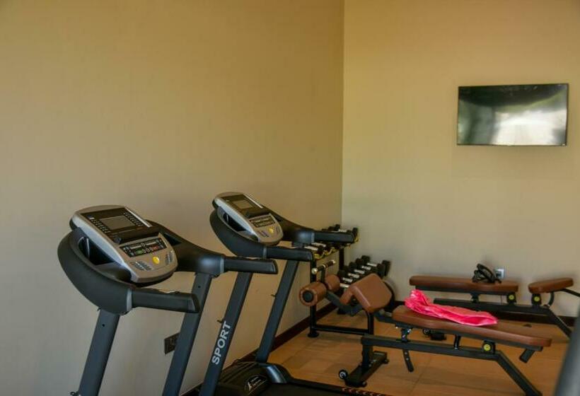 Golden Tulip Zanzibar Airport Hotel & Spa