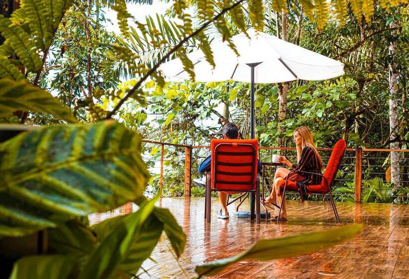 酒店 Kapari Natural Lodge & Spa