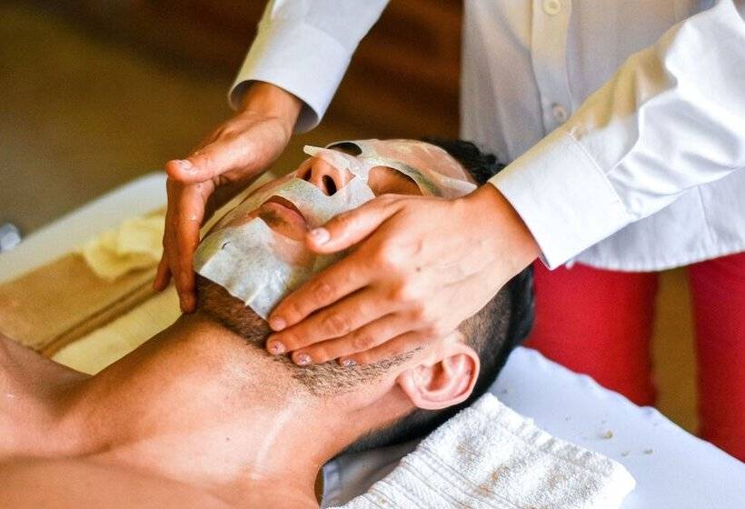 酒店 Kapari Natural Lodge & Spa