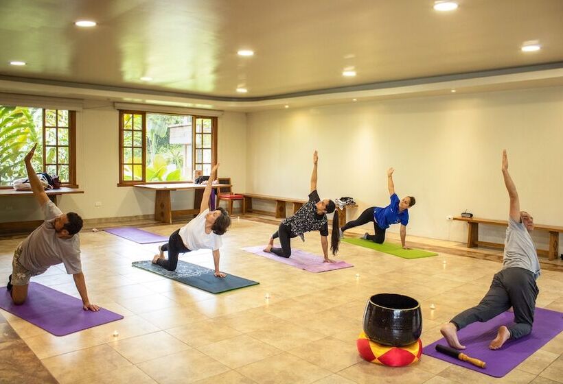 酒店 Kapari Natural Lodge & Spa