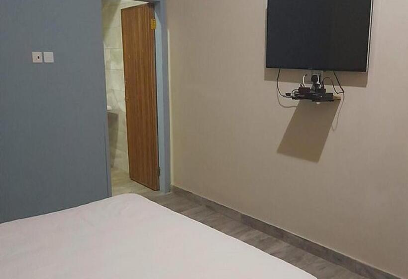 فندق Aborigines Beach Resort