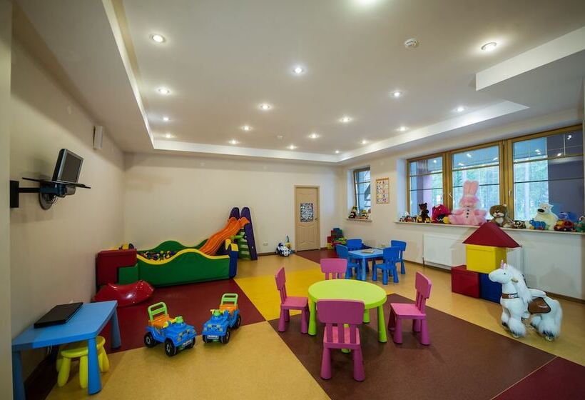 فندق Country Club Dacha