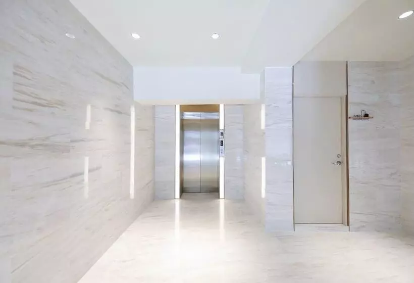 هتل Ji  Shanghai The Bund Sichuan Zhong Road