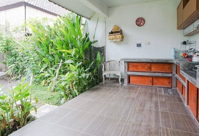 בית מלון כפרי Karan Homestay Canggu