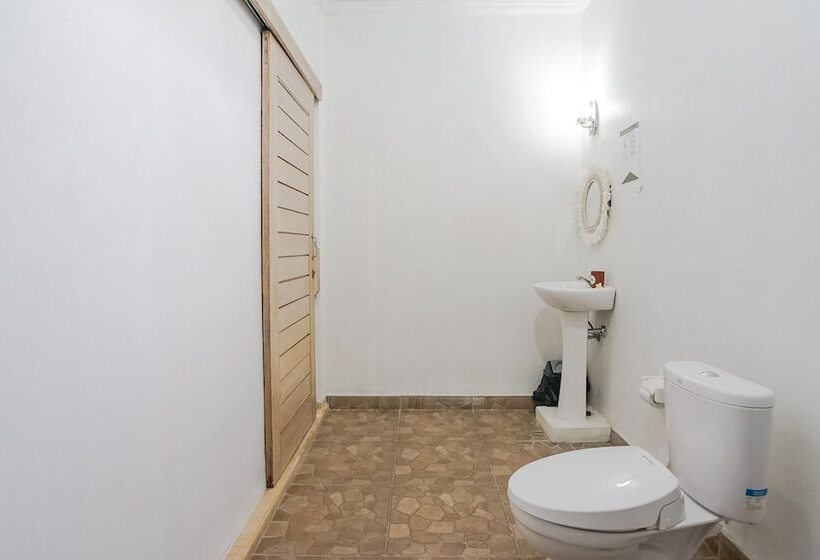 בית מלון כפרי Karan Homestay Canggu