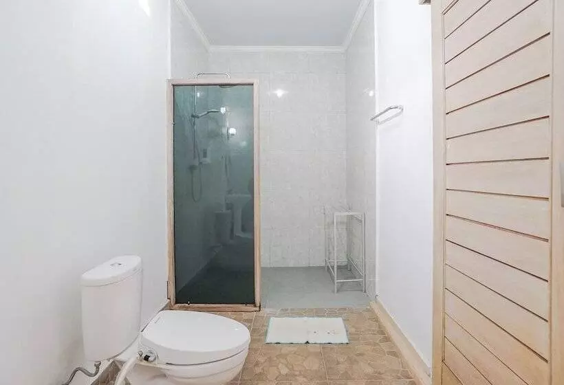 ホテル Karan Homestay Canggu