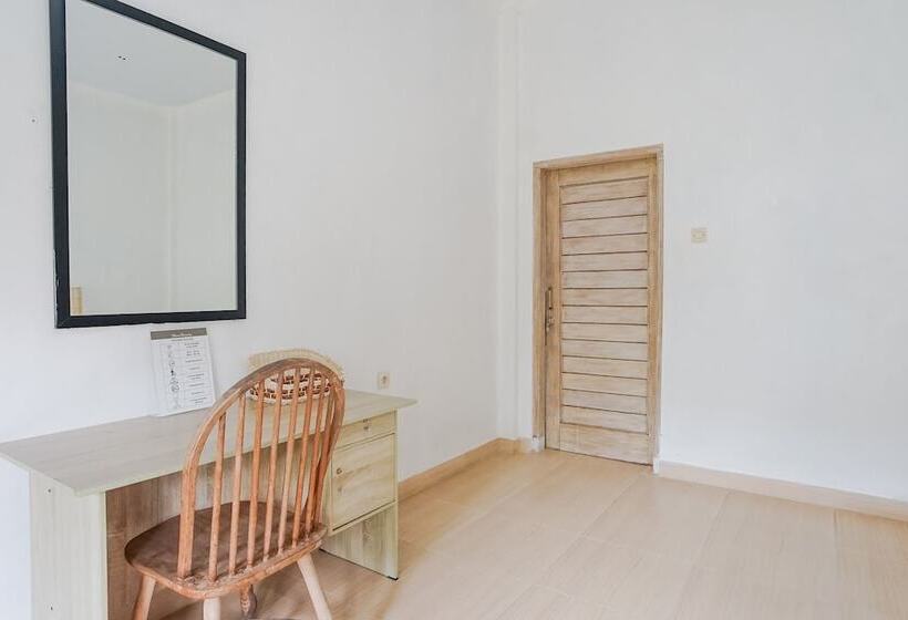 בית מלון כפרי Karan Homestay Canggu