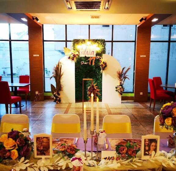 בית מלון כפרי Maximillian