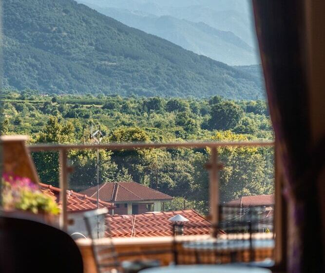 בית מלון כפרי Naiades