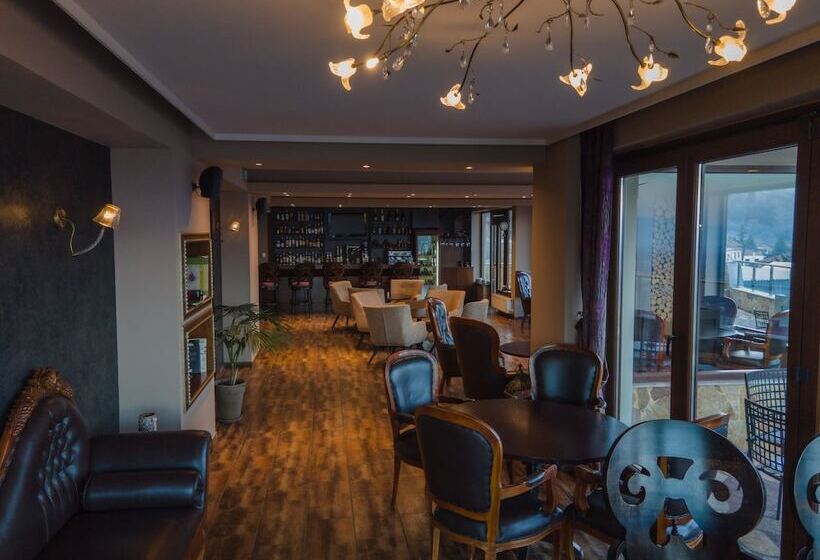 בית מלון כפרי Naiades