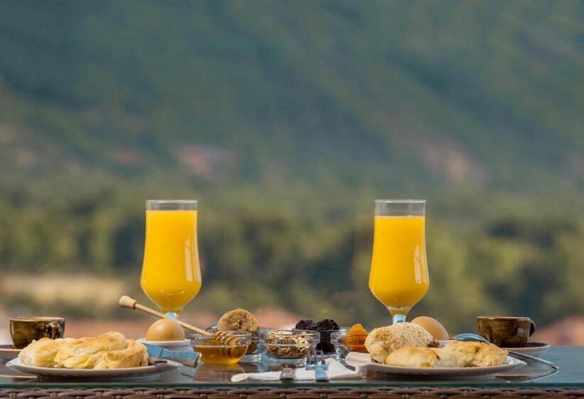 בית מלון כפרי Naiades