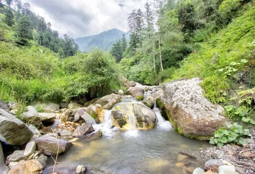 ホテル 8fold By Larisa, Jibhi